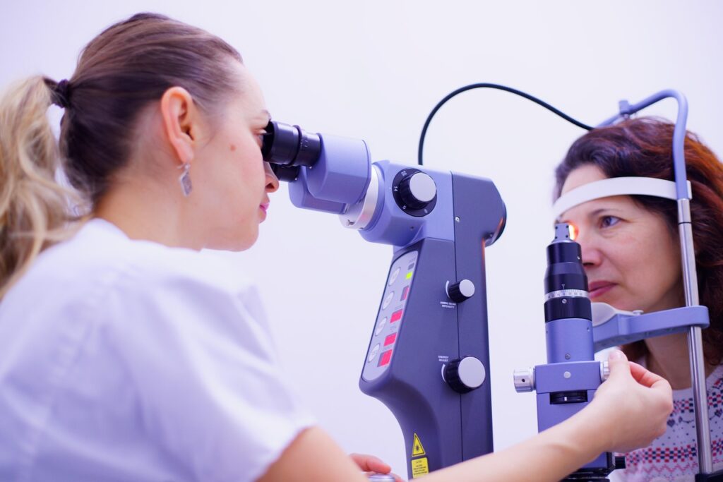 eye care, eye consult, doctor, eye health, healthcare, surgeon, procedure, treatment, equipment, medical, health, eye surgery, table, cataract, vitrectomy, optometrist, eye doctor, eye care, eye care, doctor, eye health, eye surgery, cataract, optometrist, eye doctor, eye doctor, eye doctor, eye doctor, eye doctor